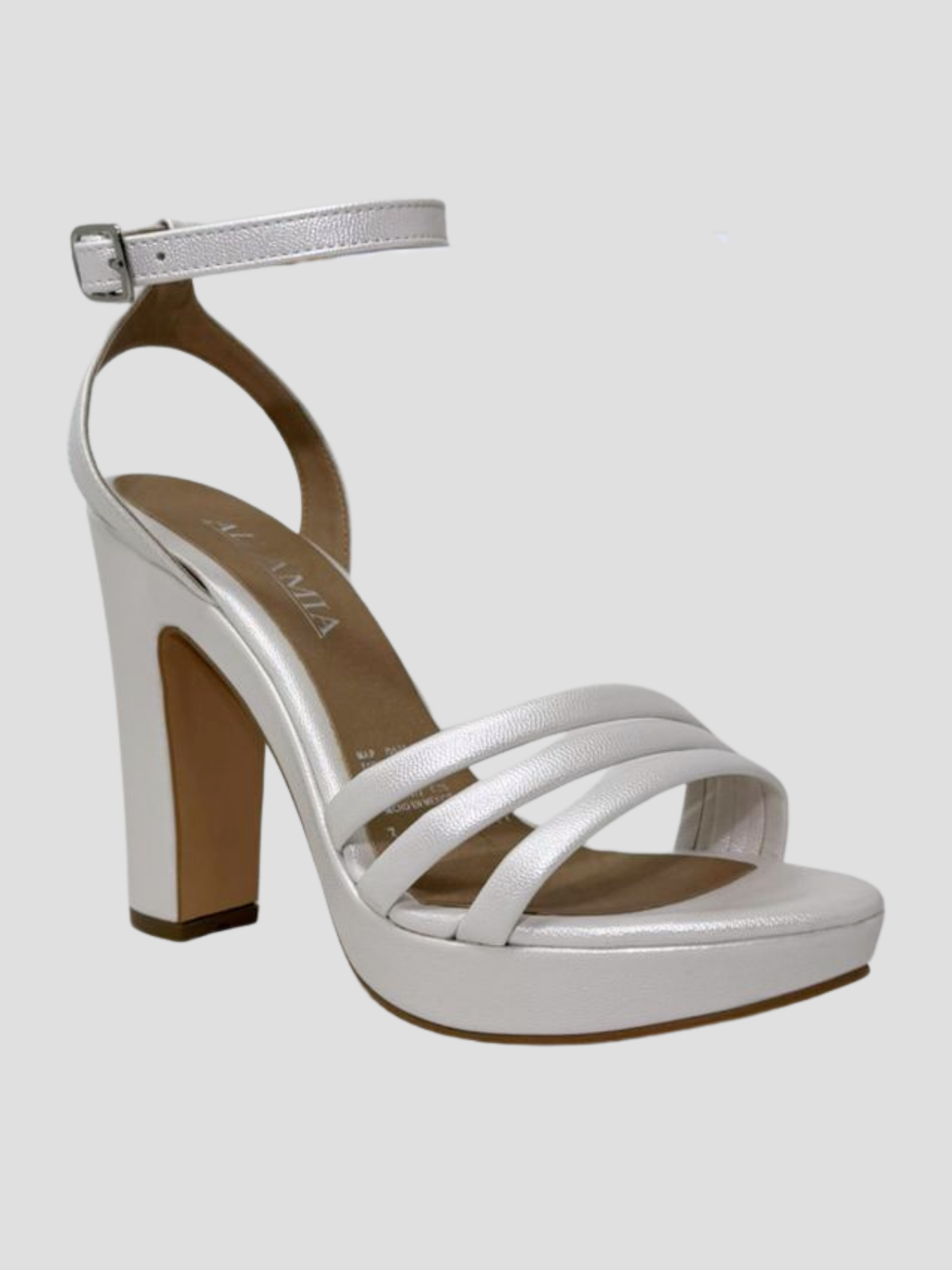 Novia plataforma blanco perla 3 tiras