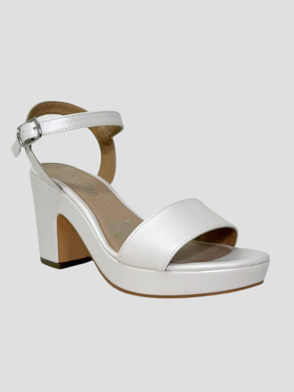 Novia plataforma blanco perla tacón bajito