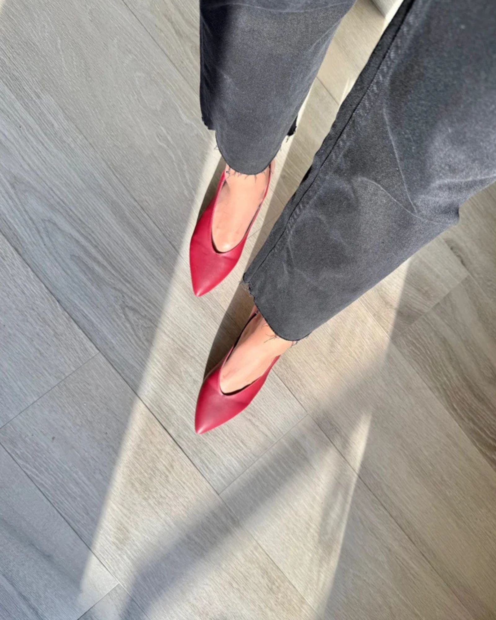 Zapatilla rojo intenso