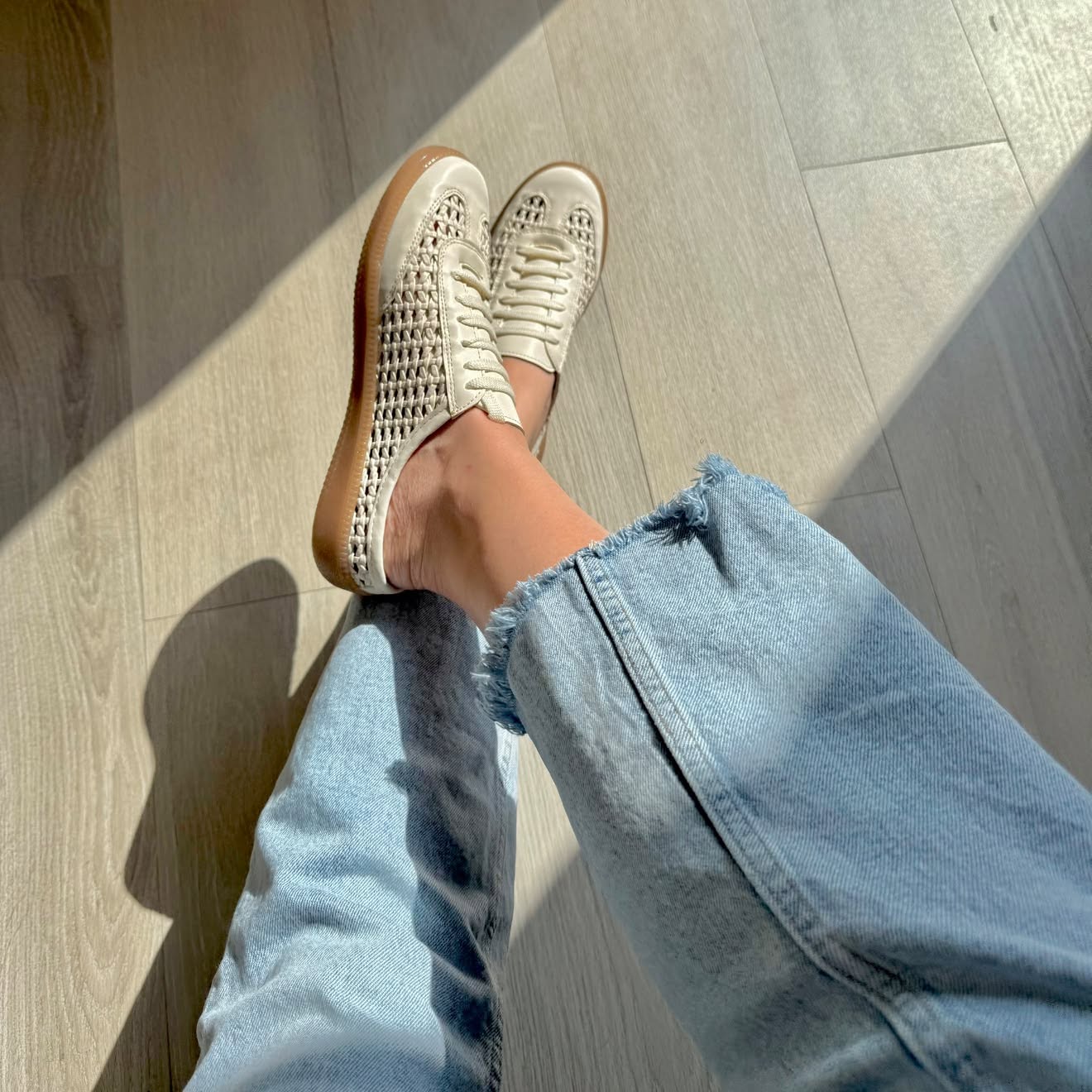 Tenis mule beige piso