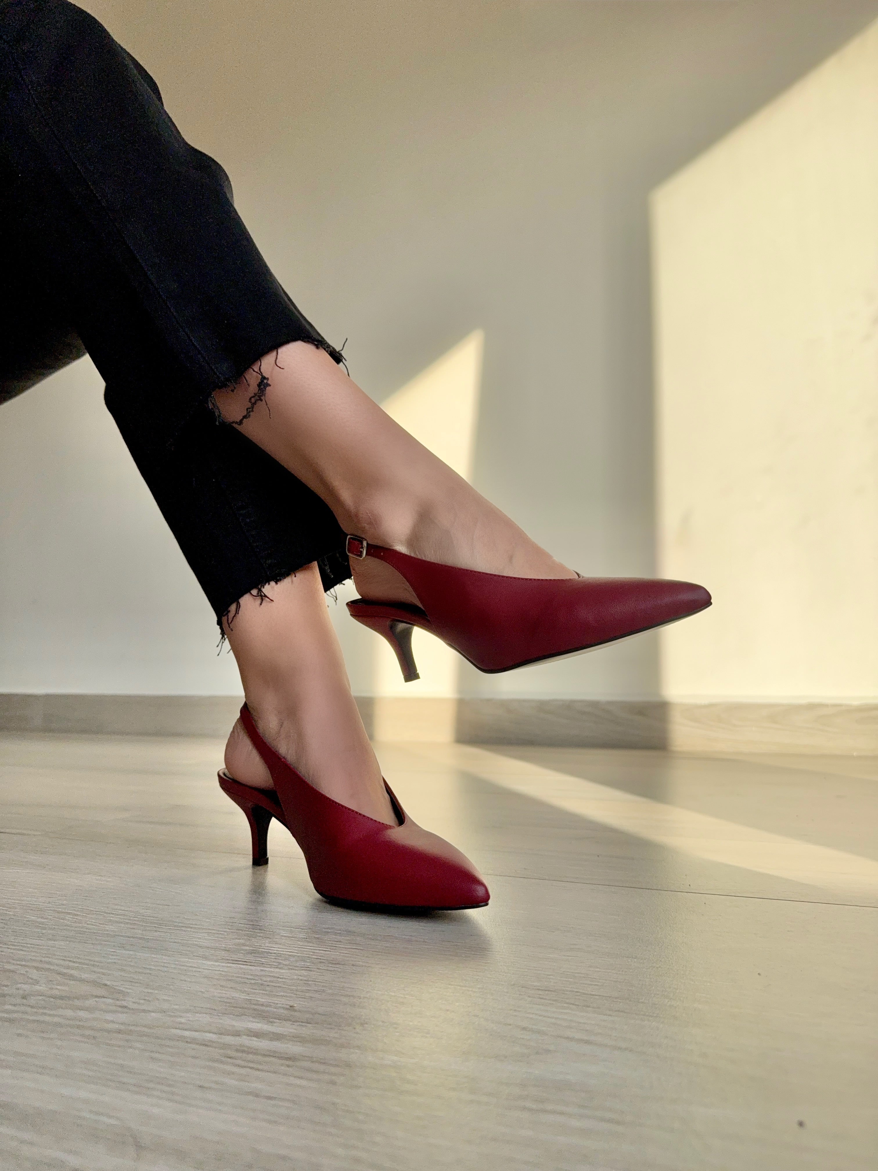 Zapatilla rojo intenso