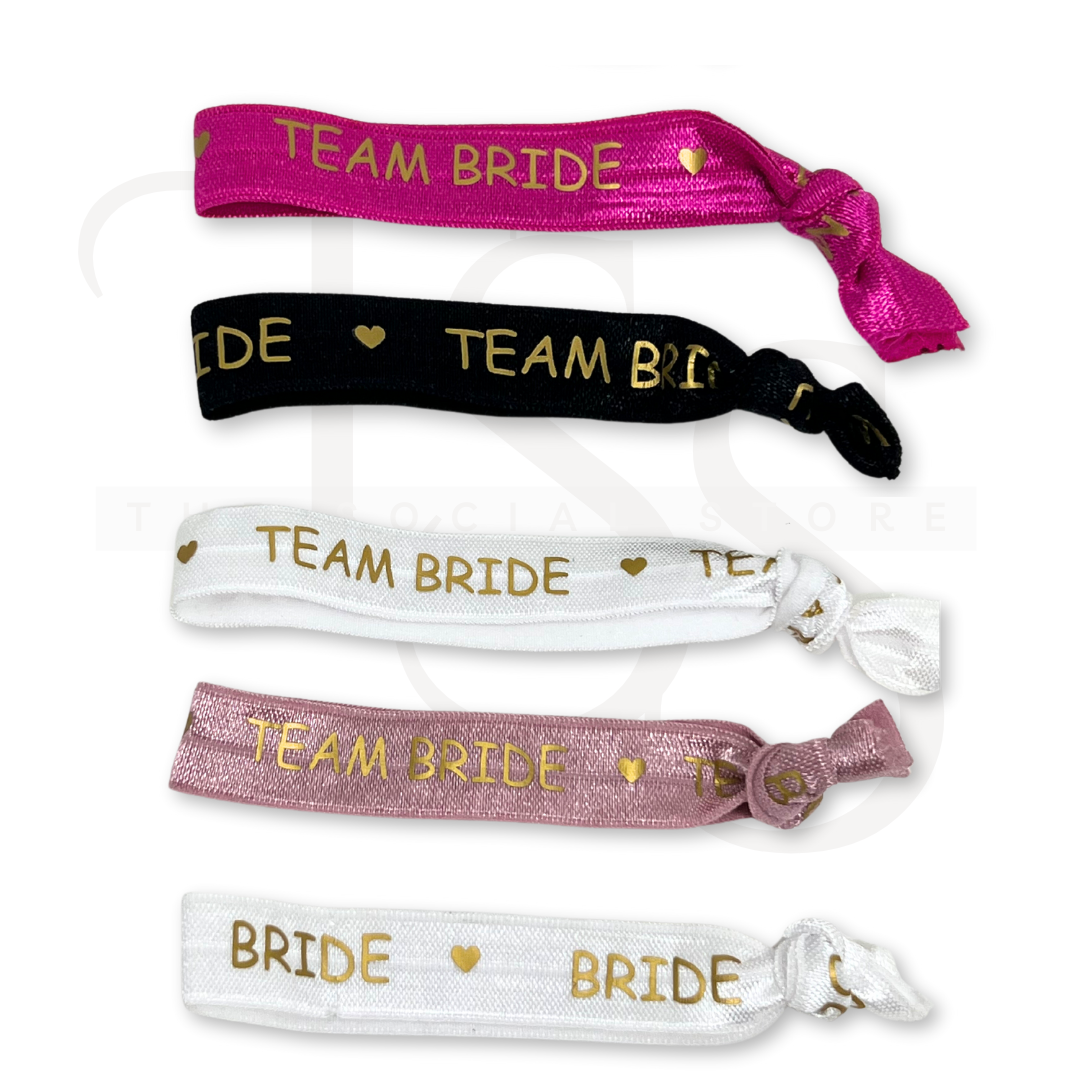 Caja personalizada con termo y pulseras