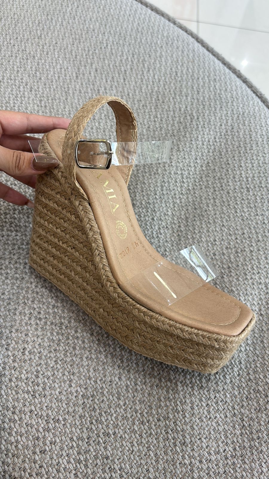 Alpargata nude tira transparente