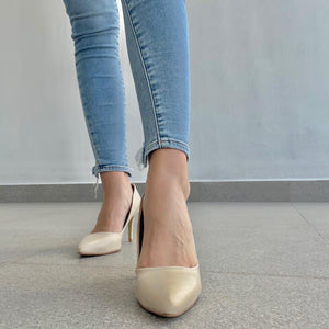 Zapatilla nude claro